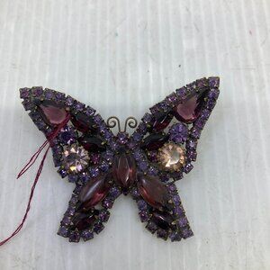 Vtg 1950 WEISS ? purple rhinestone butterfly brooch